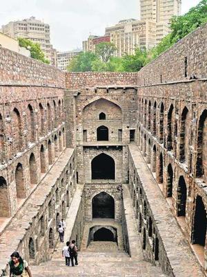 Agrasen ki Baoli in Delhi, built-in pre-Lodhi era (14th century) by Raja Agrasen, to collect rainwater during the monsoon.
